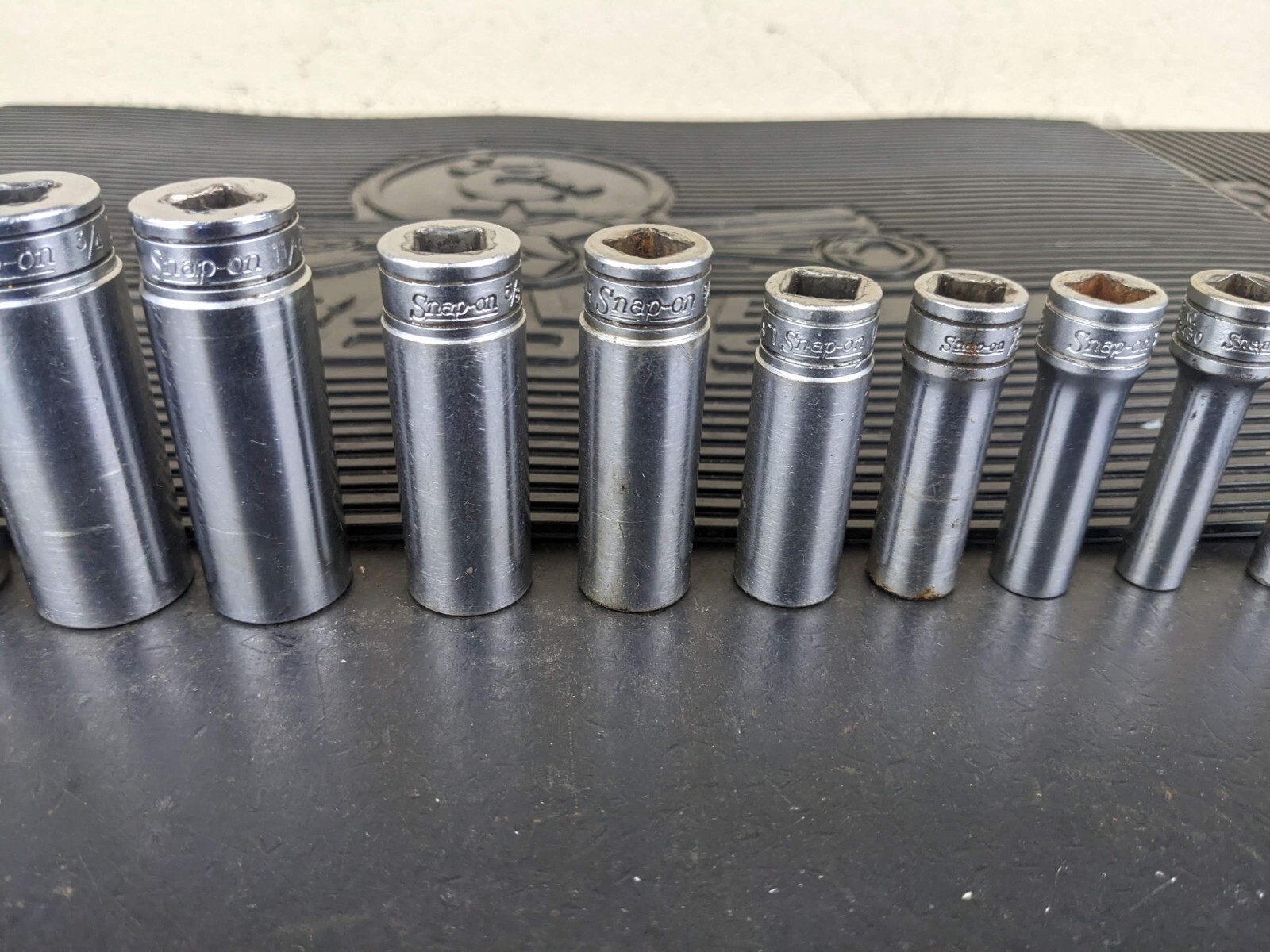 #am154 Snap on Tools 211SFSY 3/8″ Drive Deep Chrome Socket Set Socket Set