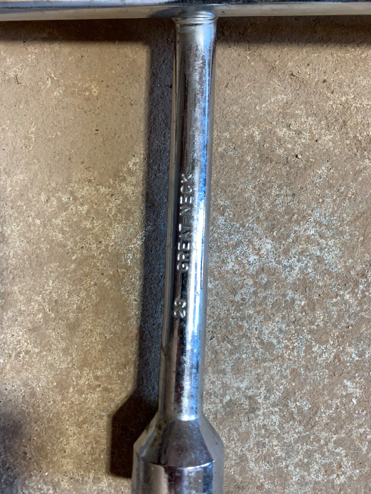 Great Neck 4-Way Lug Wrench 17mm 19mm 21mm 23mm Pre-Owned