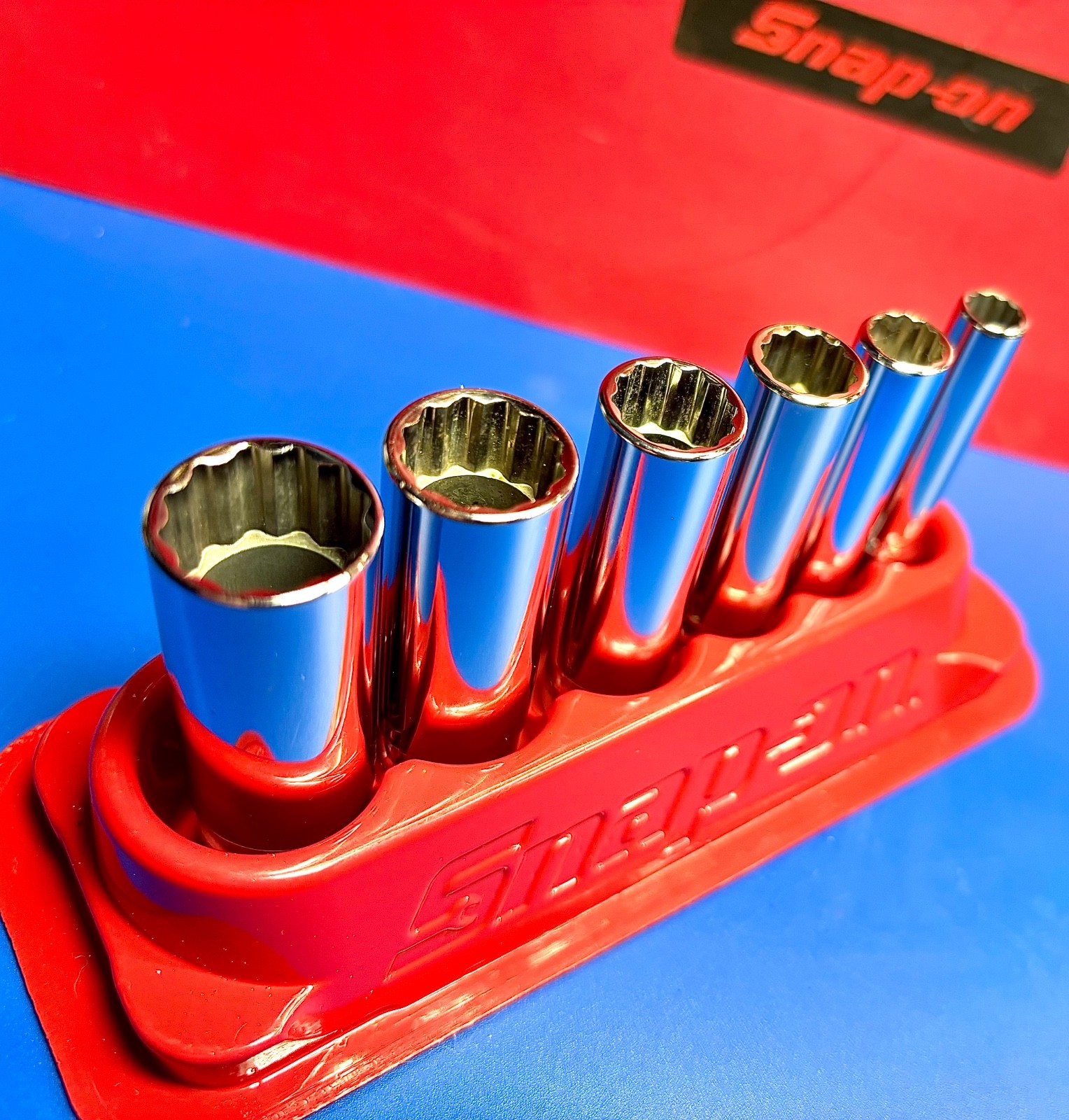 Snap-On Tools 1/4″ Drive SAE 12-Point Deep Essential Socket Set EXCELLENT COND.
