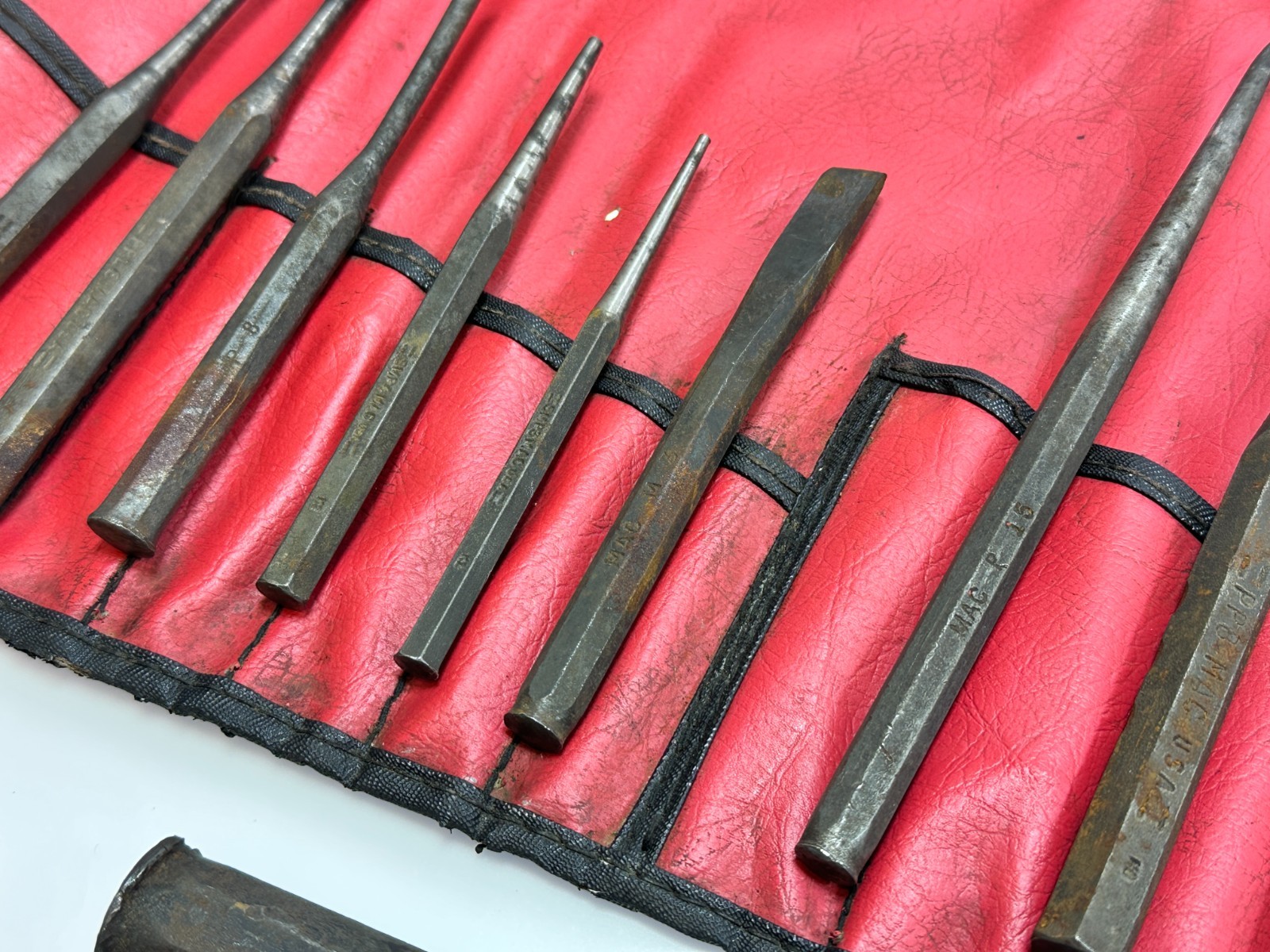 MAC Tools USA 19pc Punch Chisel Set w/ Extras