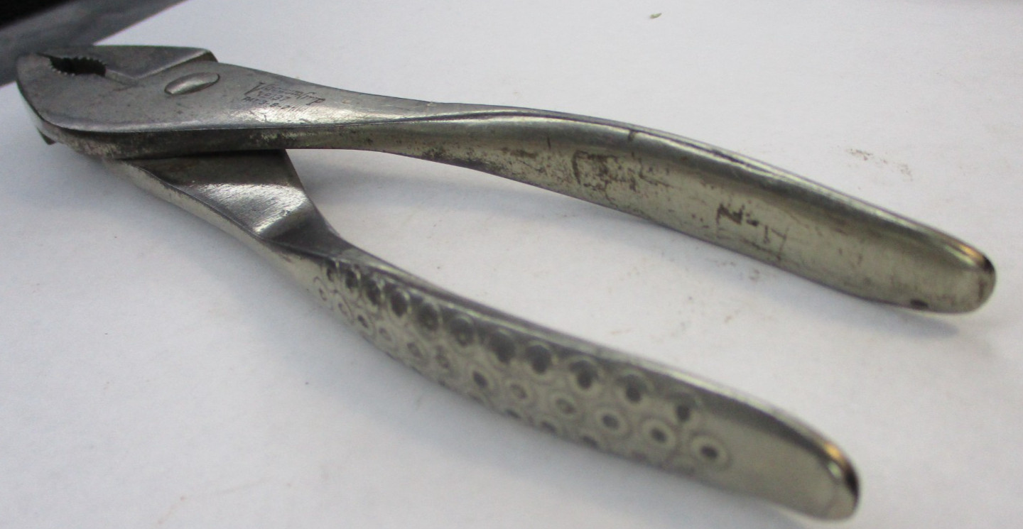 Vacuum Grip No. 137 7.5″ Long Slip Joint Pliers w/ Side Cutter USA