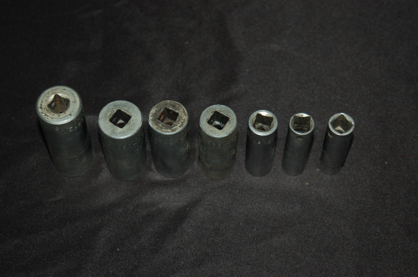 Wright Tool USA 7-Piece Set 3/8″ Drive SAE Deep Socket Set 3/8″–13/16″