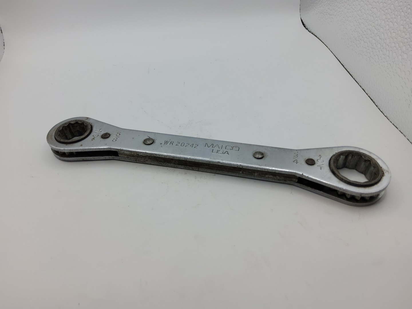 Matco Tools WR20242 Double Box End RATCHETING Wrench 5/8″ x 3/4″ 12 point