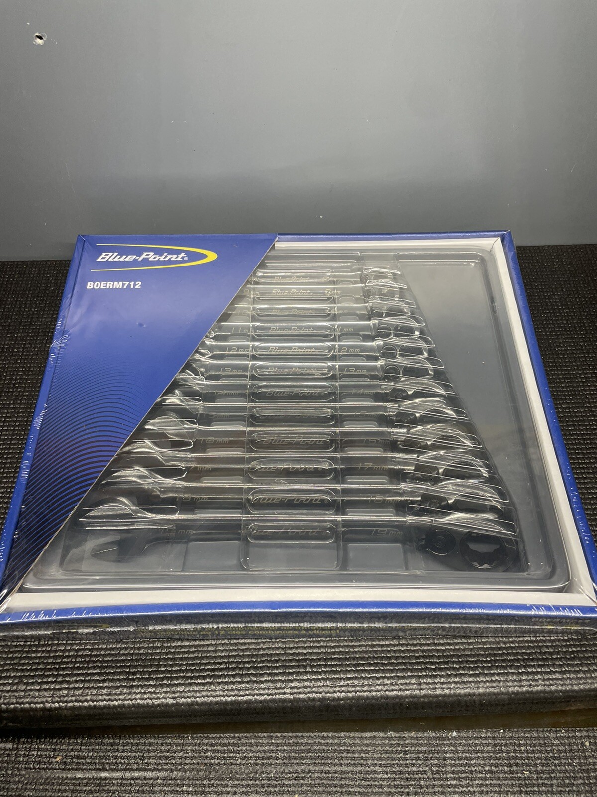 Blue Point 12 Pc Metric 15° Offset Ratcheting Combination Wrench Set BOERM712