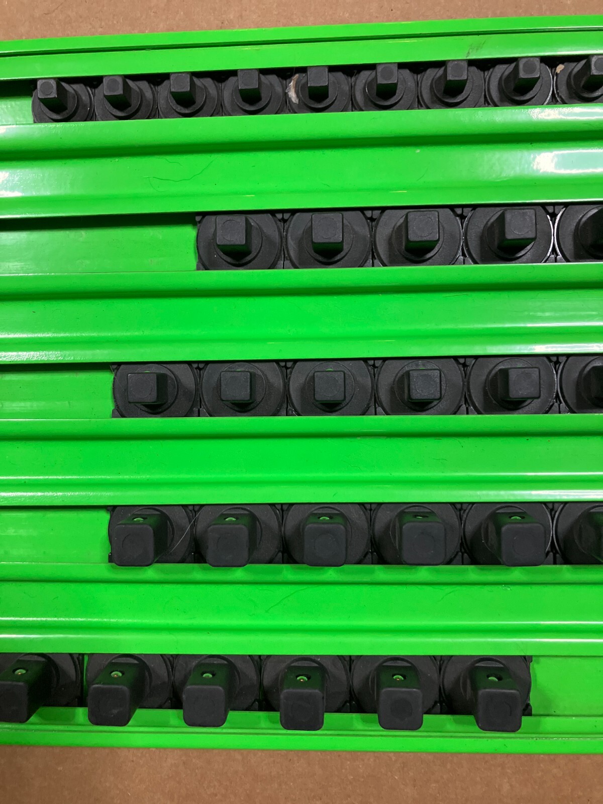 Nos Snap-on™ Green Metal Tray Organizer Holds 1/2″ 3/8″ 1/4″ Sockets Rare