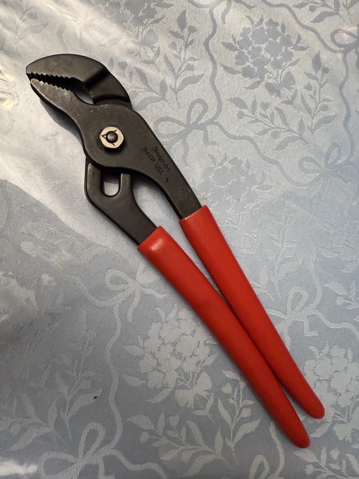 Snap-on Tools USA Adjustable Joint Interlocking Channel Pliers 91ACP