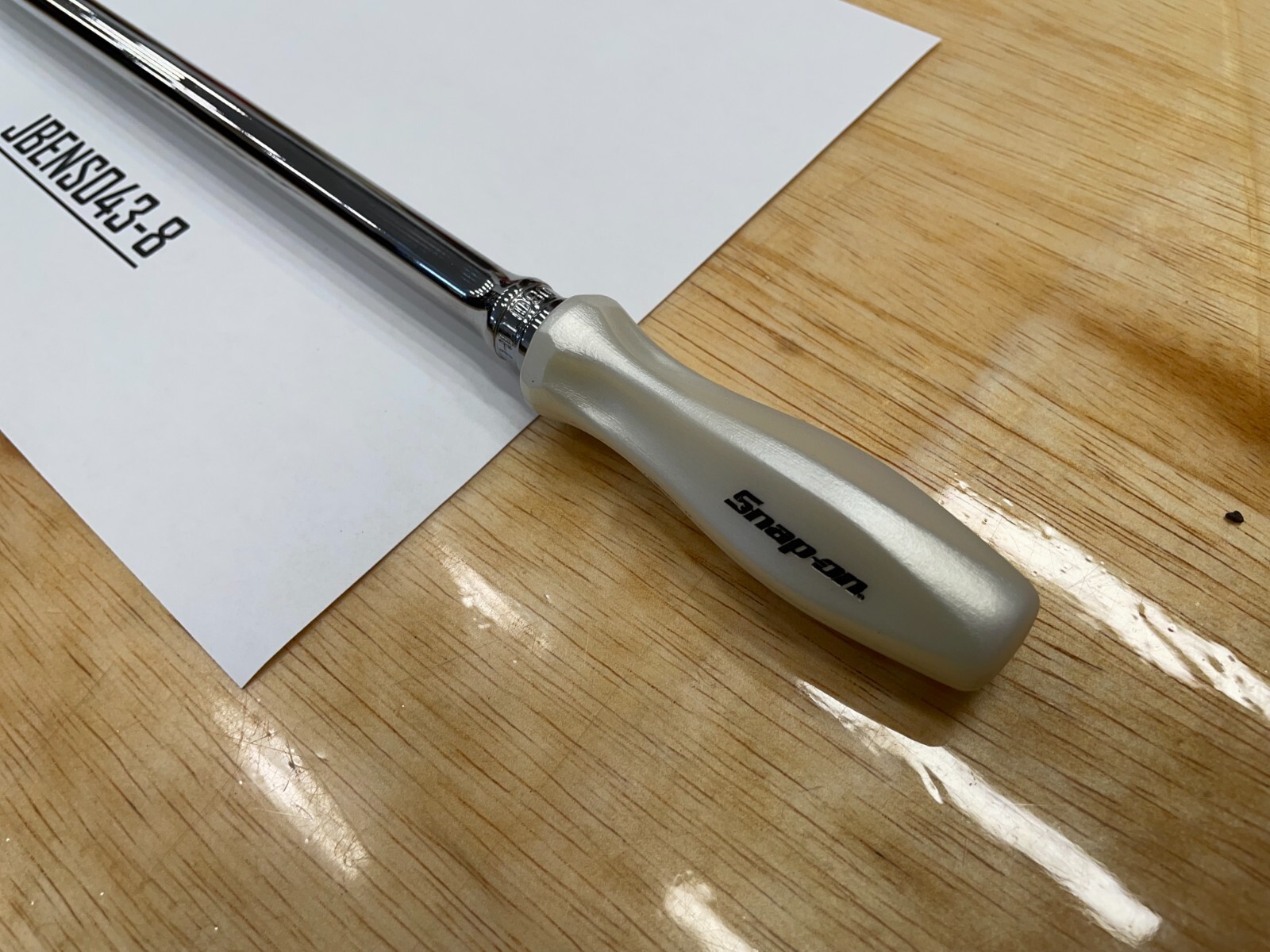 Snap-on Tools NEW PEARL WHITE 3/8″ Drive Hard Extra-Long Fixed Ratchet FHLLD80PW