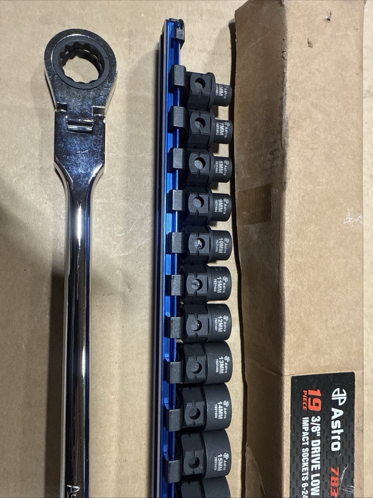 Astro Tools 19pc 3/8” Drive Nano Socket Set & Extra-Long Flex Head Wrench Metric