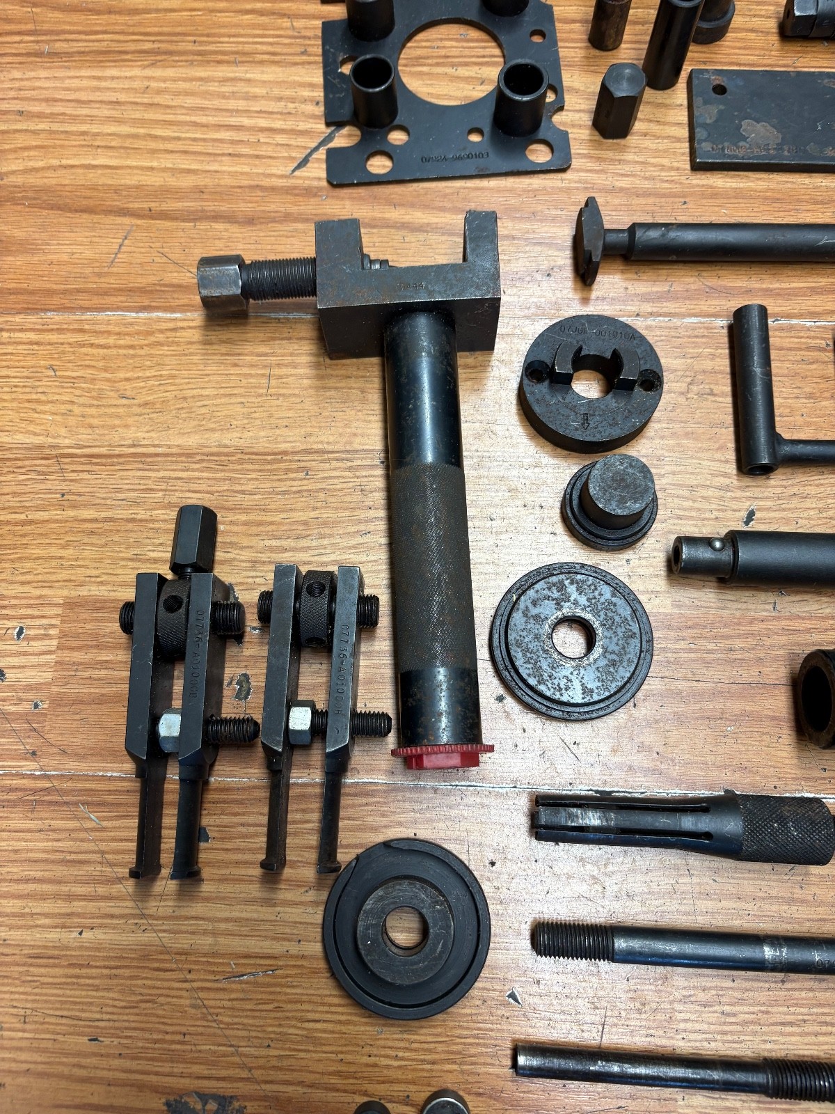 LOT OF OVER 70 OEM HONDA MOTOR SPORTS MECHANICS TOOLS S10