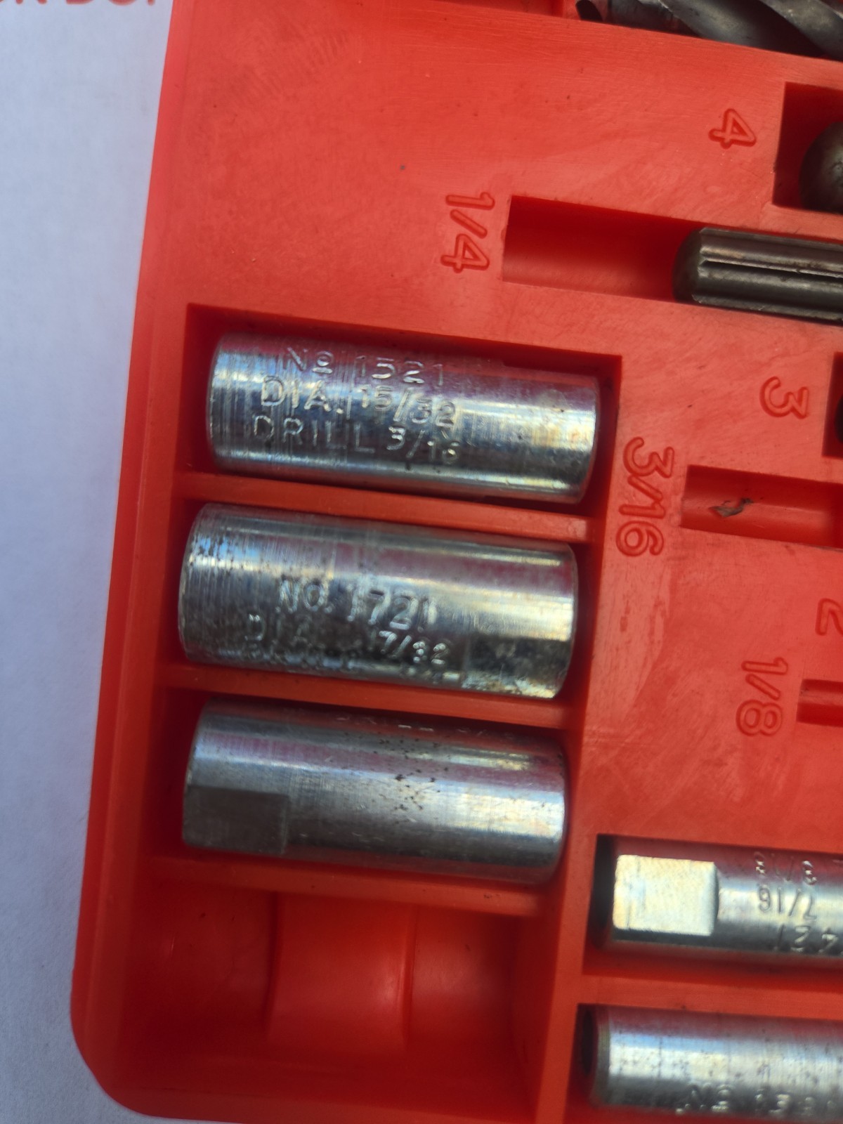 BLUE POINT No. 1020 Screw Extractor Set, MISSING PIECES, PARTIAL SET, AS IS