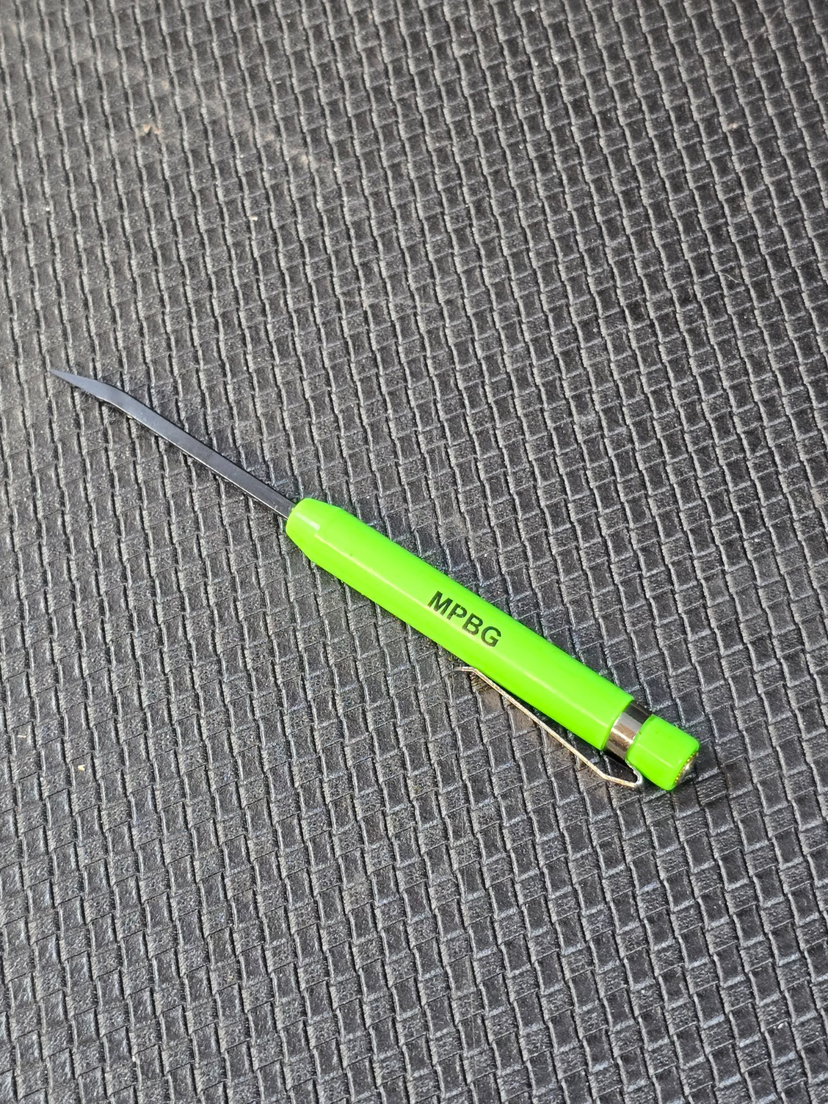 VIM Tools GREEN Mini Pocket Pry Bar Set w/Pocket Clip & Magnet MPBG