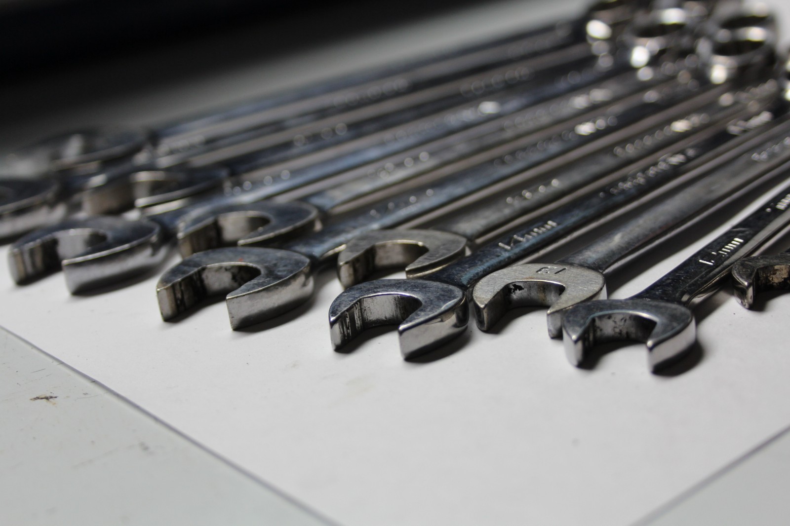 SNAP-ON TOOLS 11 pc 12-Point Metric Combination Wrench Set USA 23MM 22MM 10MM