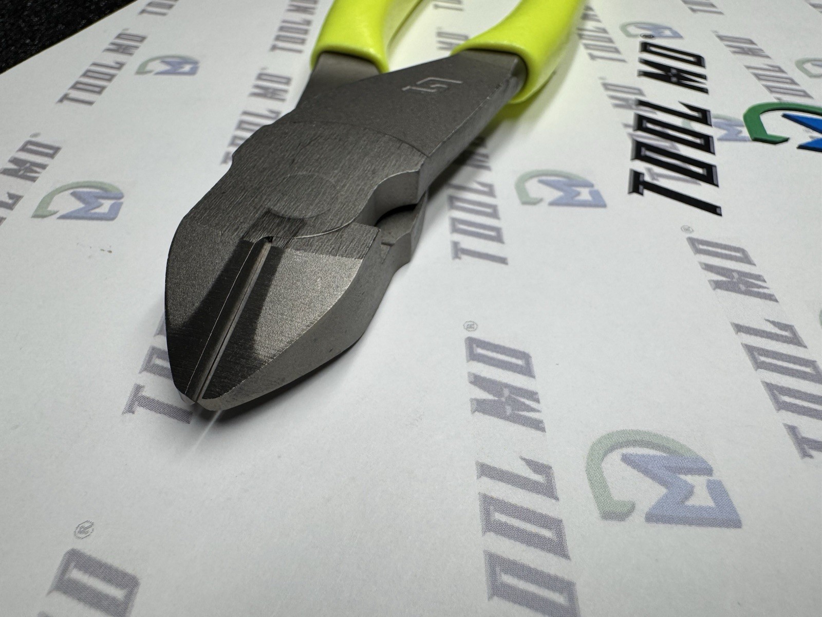 Snap-on Tools USA NEW HI VIS YELLOW Soft Grip 7″ Diagonal Cutter Pliers 87ACF