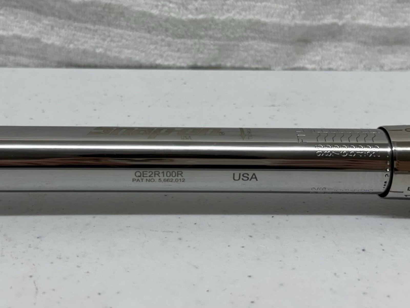Snap On 3/8” Dr RED Adjustable Click Type Torque Wrench #QE2R100R