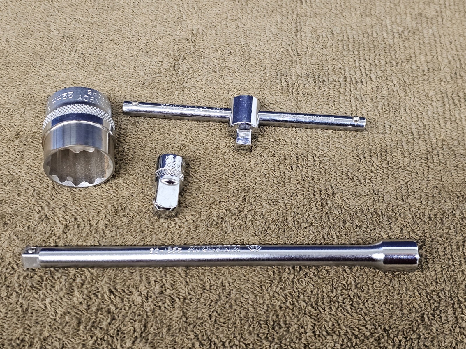 King Tony Kennedy T Handle Extension Socket 22mm 1/4″ Drive 2221-06 582-540 404