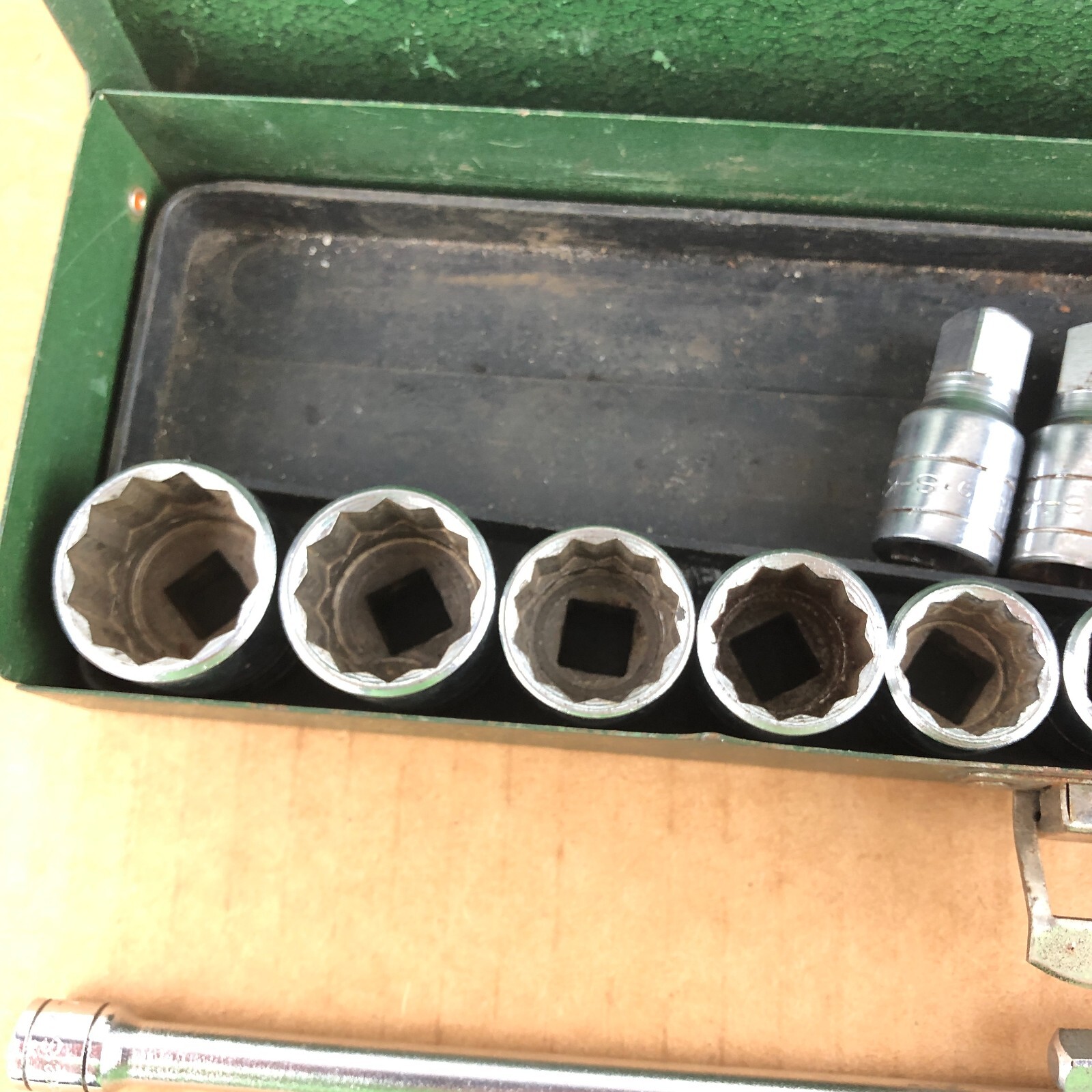 SK Tools 27 Pc Socket Set With Metal Box SAE 1/4″ & 3/8″ Drive Shallow Deep USA