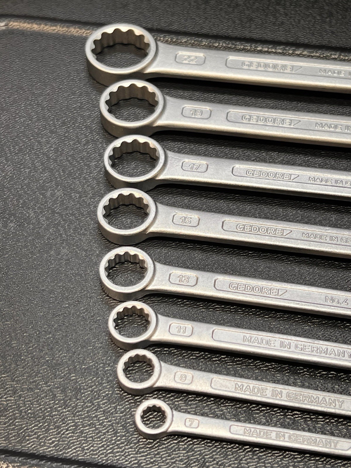 Gedore 4-8 Flat ring spanner set 8 pcs 6-22 mm