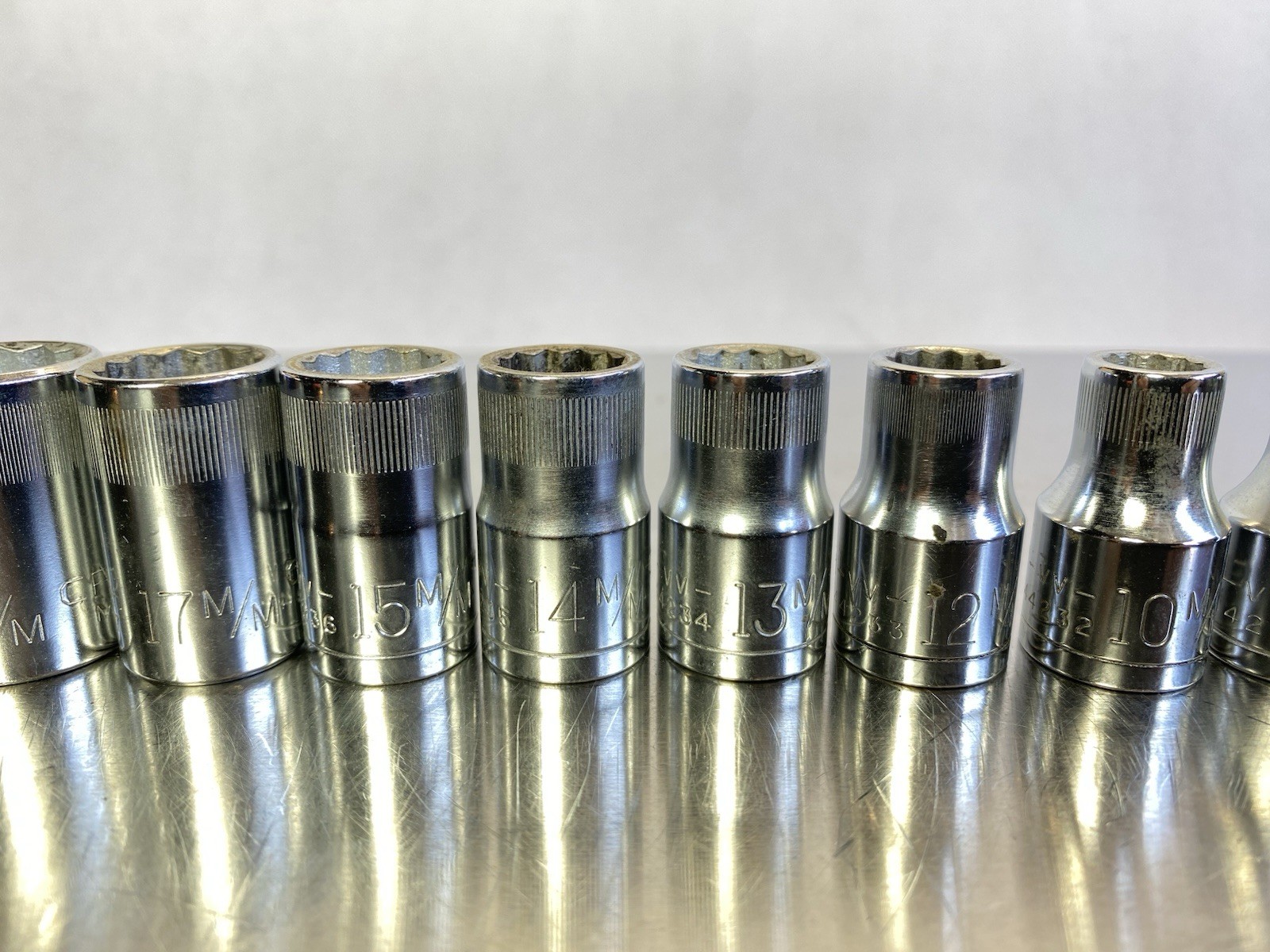 Vntg Craftsman 1/2″ =VV= 12 Pt Shallow Metric Sockets 9,10,12,13,14,15,17,19mm