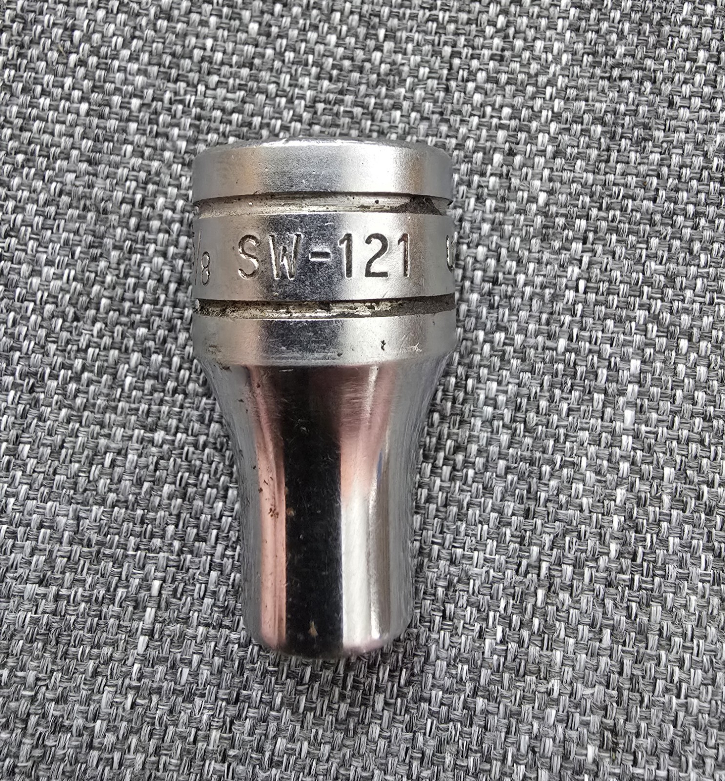 Snap-On SW-121 Size 3/8 1/2 Drive Socket