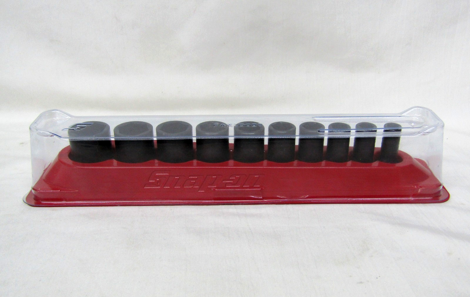 Snap-On IMFS, 5/16-7/8, 10 Piece, 3/8″ Drive, SAE Socket Set w/ Magnet Tray