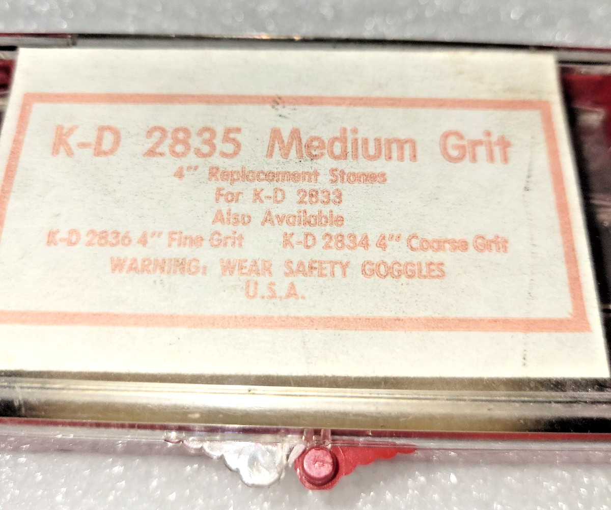K-D 2835 Medium Grit 4″ Replacement Stones For K-D 2833 Hone