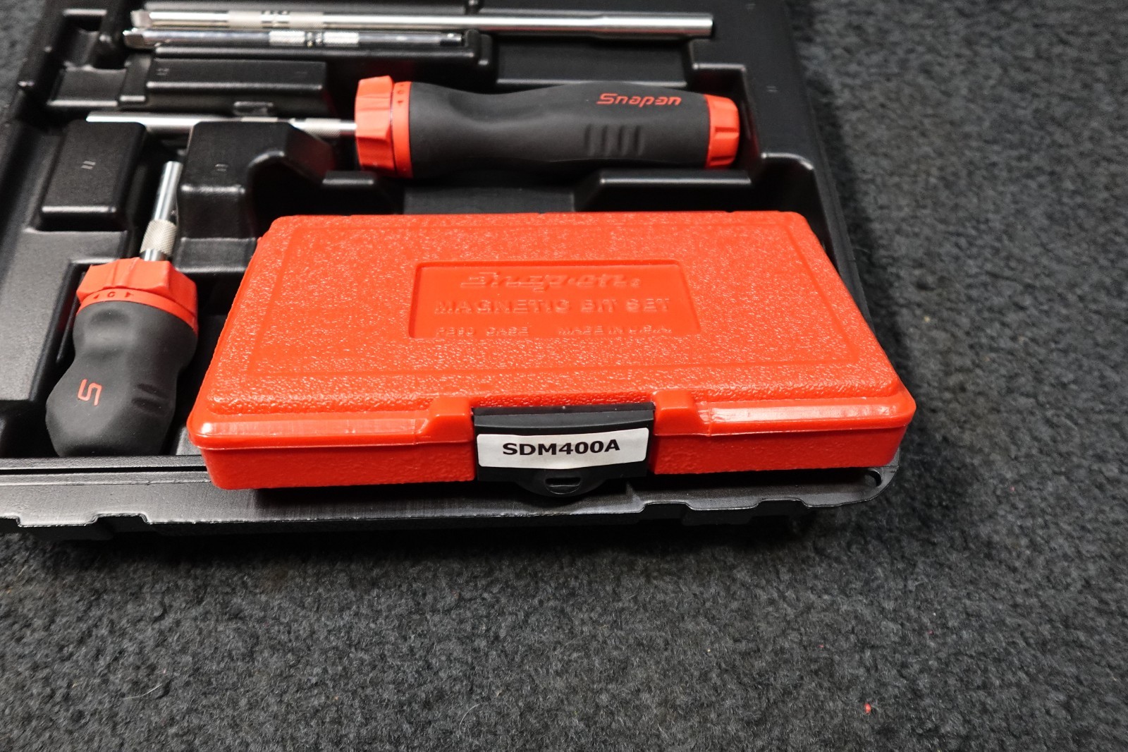 Snap On SGDMRC108A Red Ratcheting Screwdriver Set