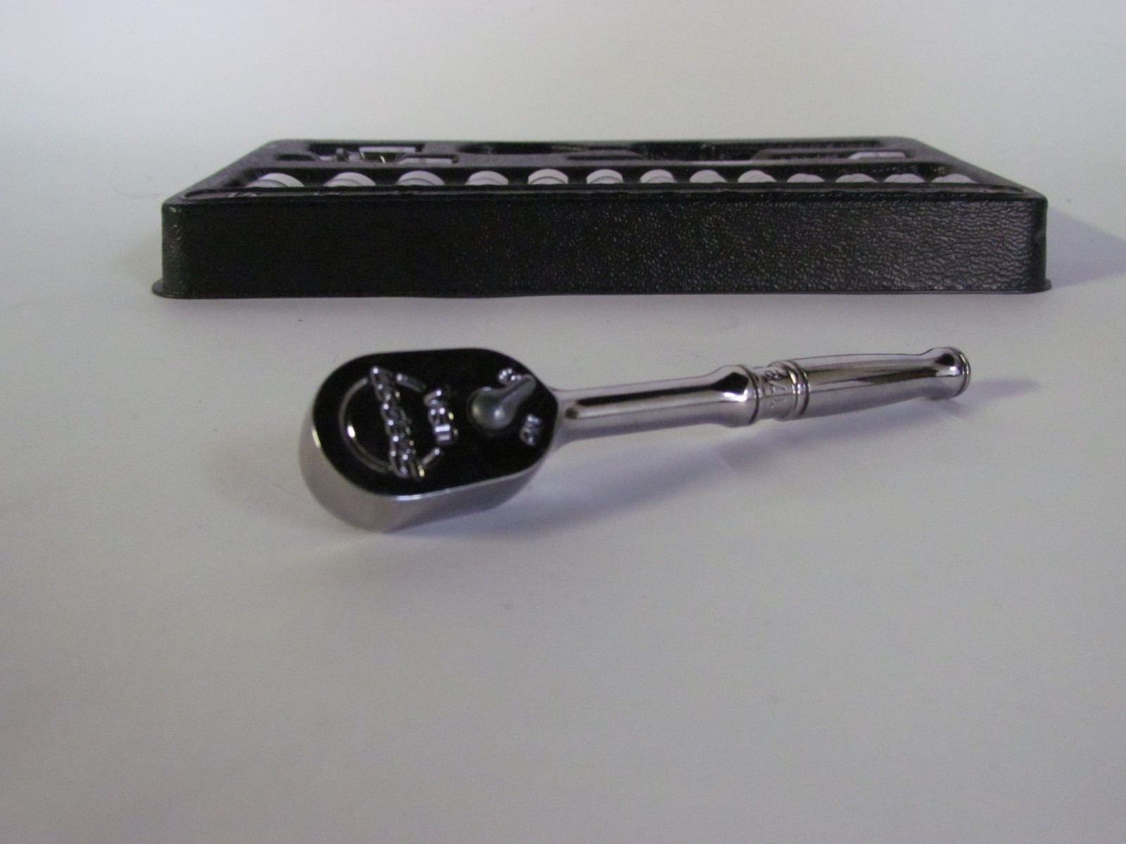 17 pc 1/4″ Drive 6-Point Metric Starter Set. (Item no: 117TMM)