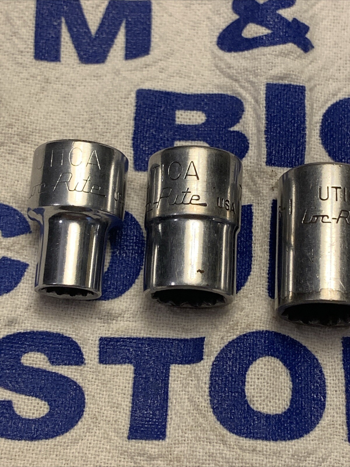 Utica 3/8″ Dr 5pc 12pt Loc-Rite Sockets 5/16″, 7/16″, 1/2″, 5/8″, 3/4″ USA