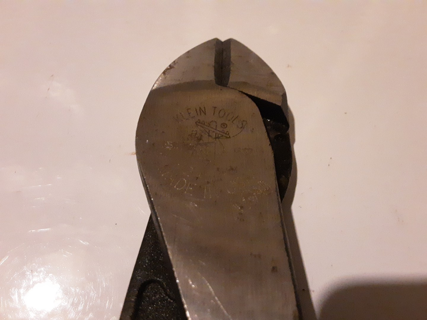 Klein 8 Inch Angle Head Diagonal Cutter Pliers