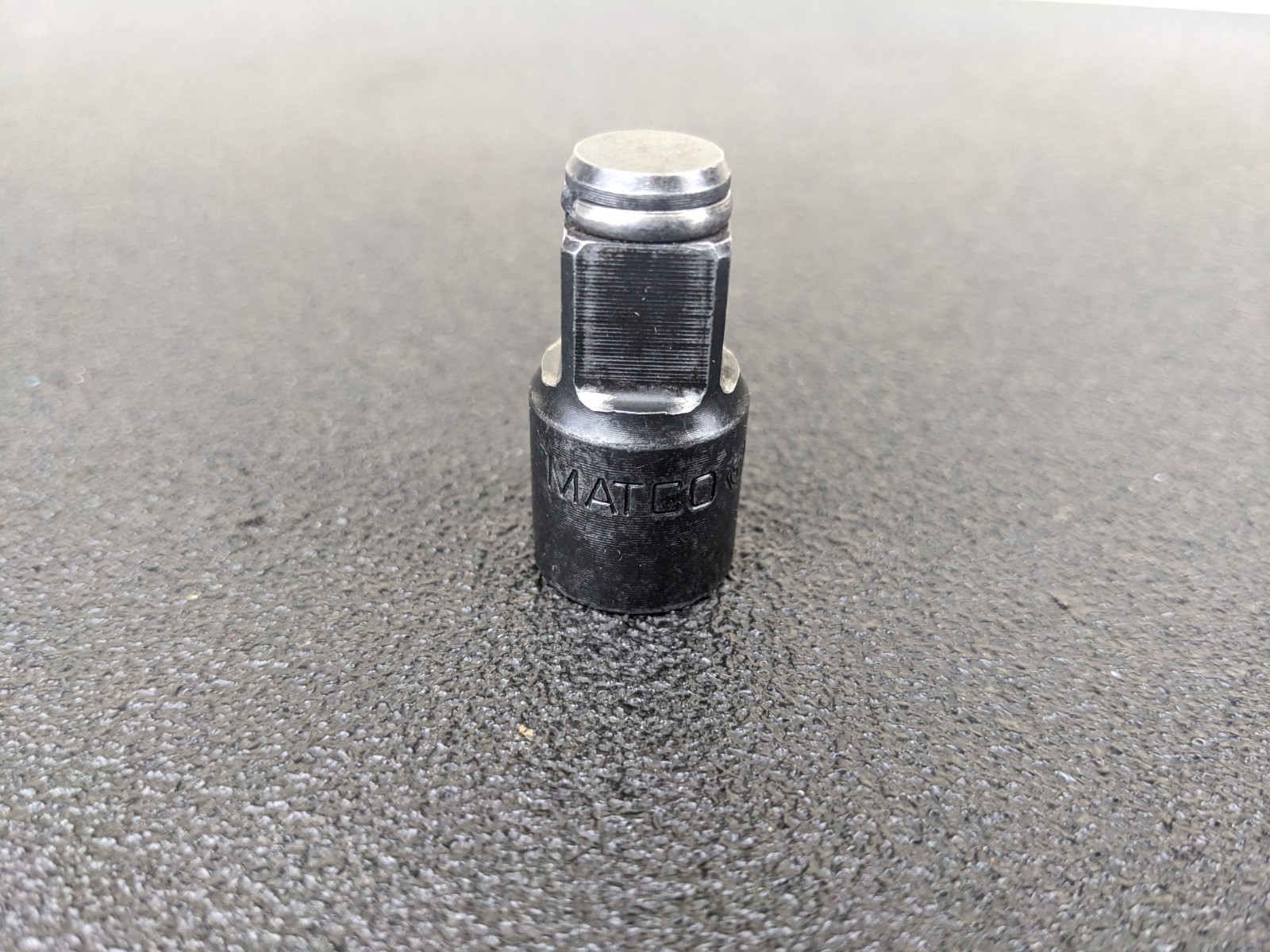 #bp618 Matco Tools BAP1216BC 3/8″ Drive Female to 1/2″ Drive Male Socket Adapter