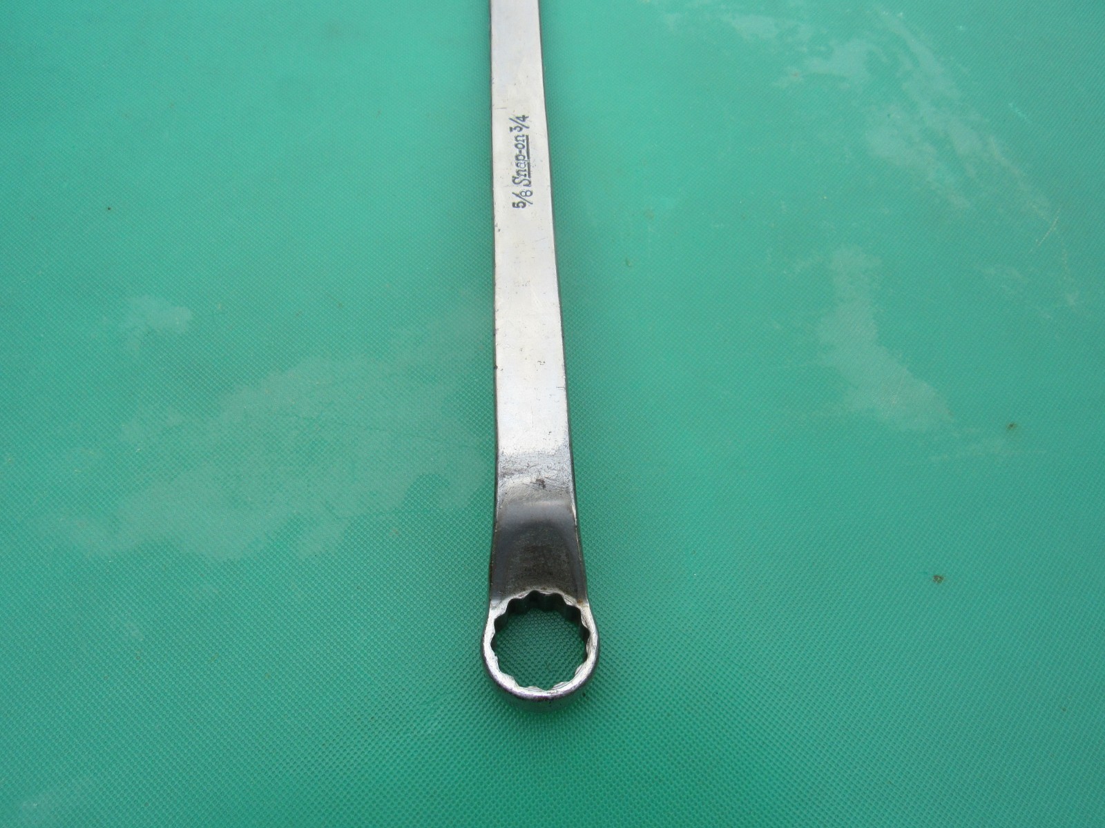 SNAP ON X02024 5/8″ X 3/4″ 12 POINT BOX END WRENCH 60° OFFSET UNDERLINE USED XO