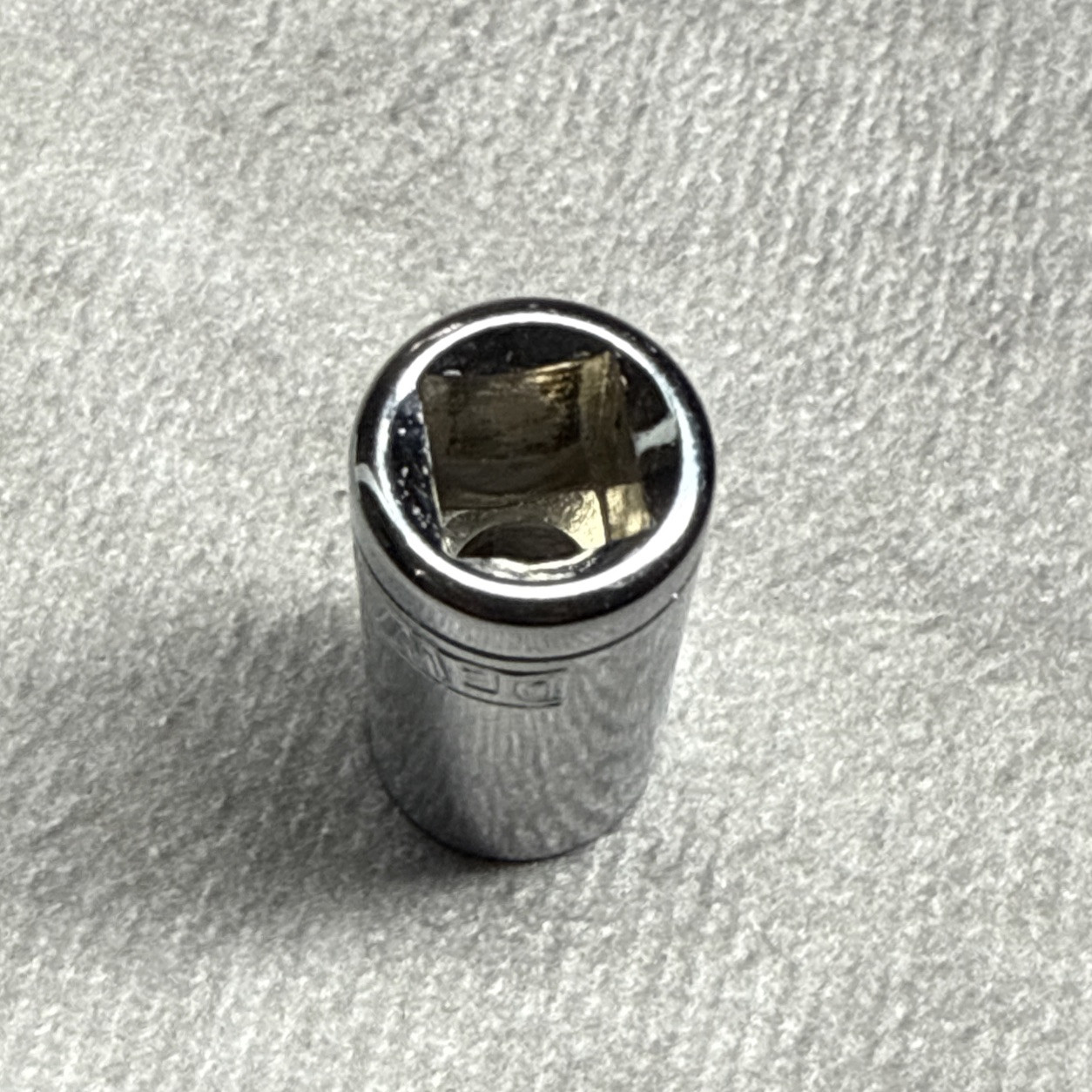 DeWalt DWMT86445 5/16” Shallow Socket 1/4 Drive 6-Point Chrome USA