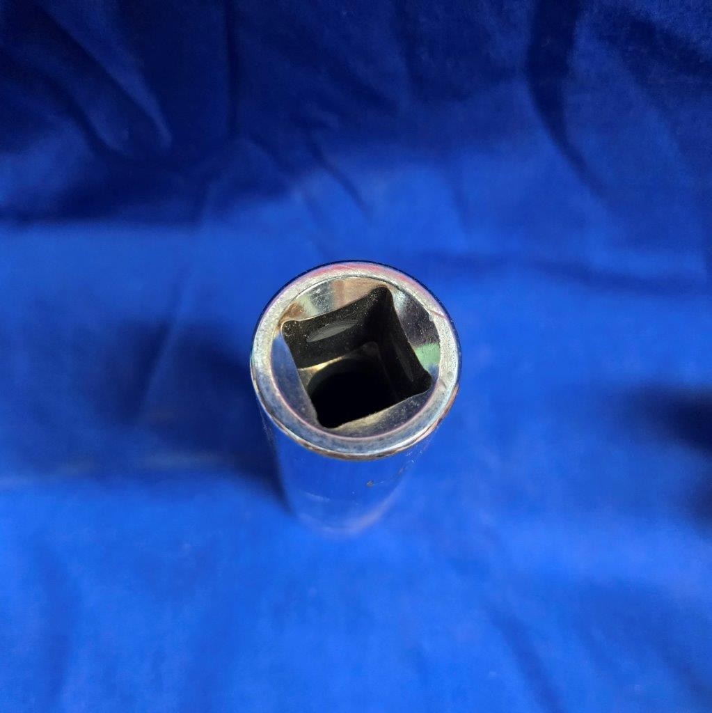 Northern CRV – 11/16 in Socket – 12-Point Standard Socket