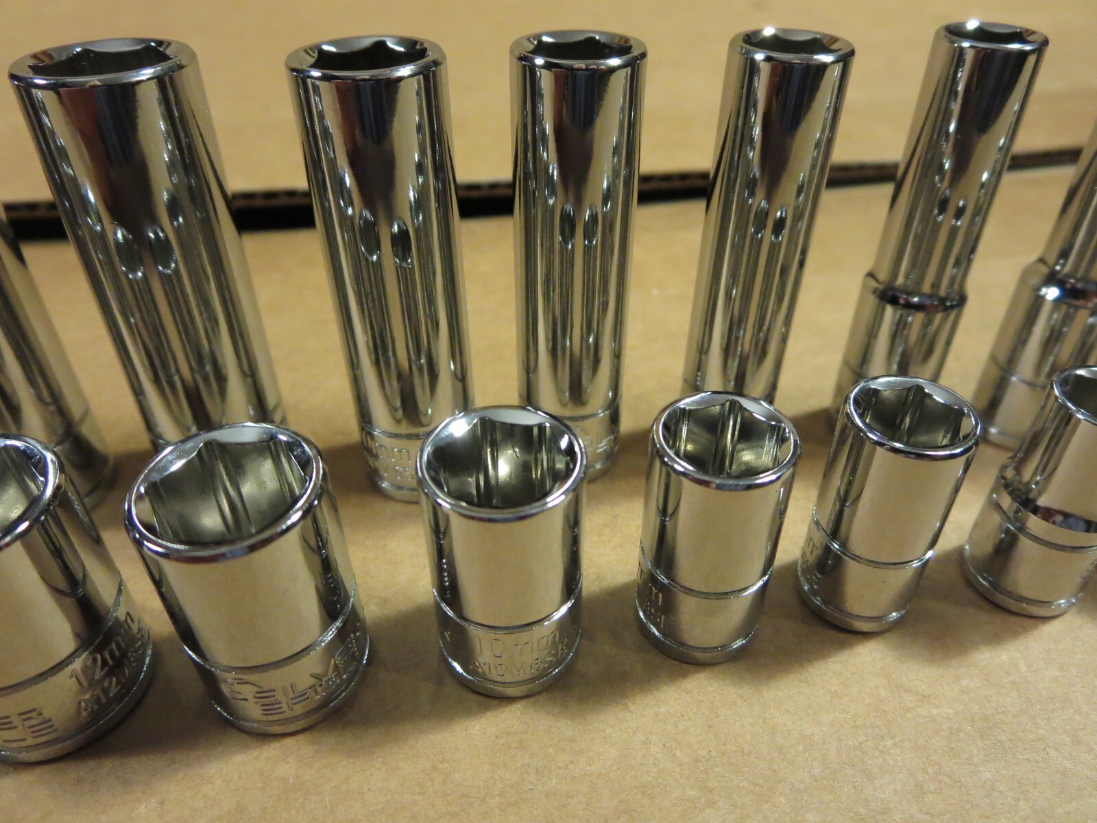 MATCO SILVER EAGLE 1/4″ DRIVE 26-PC METRIC 6 point SOCKET set w/ 2 extensions