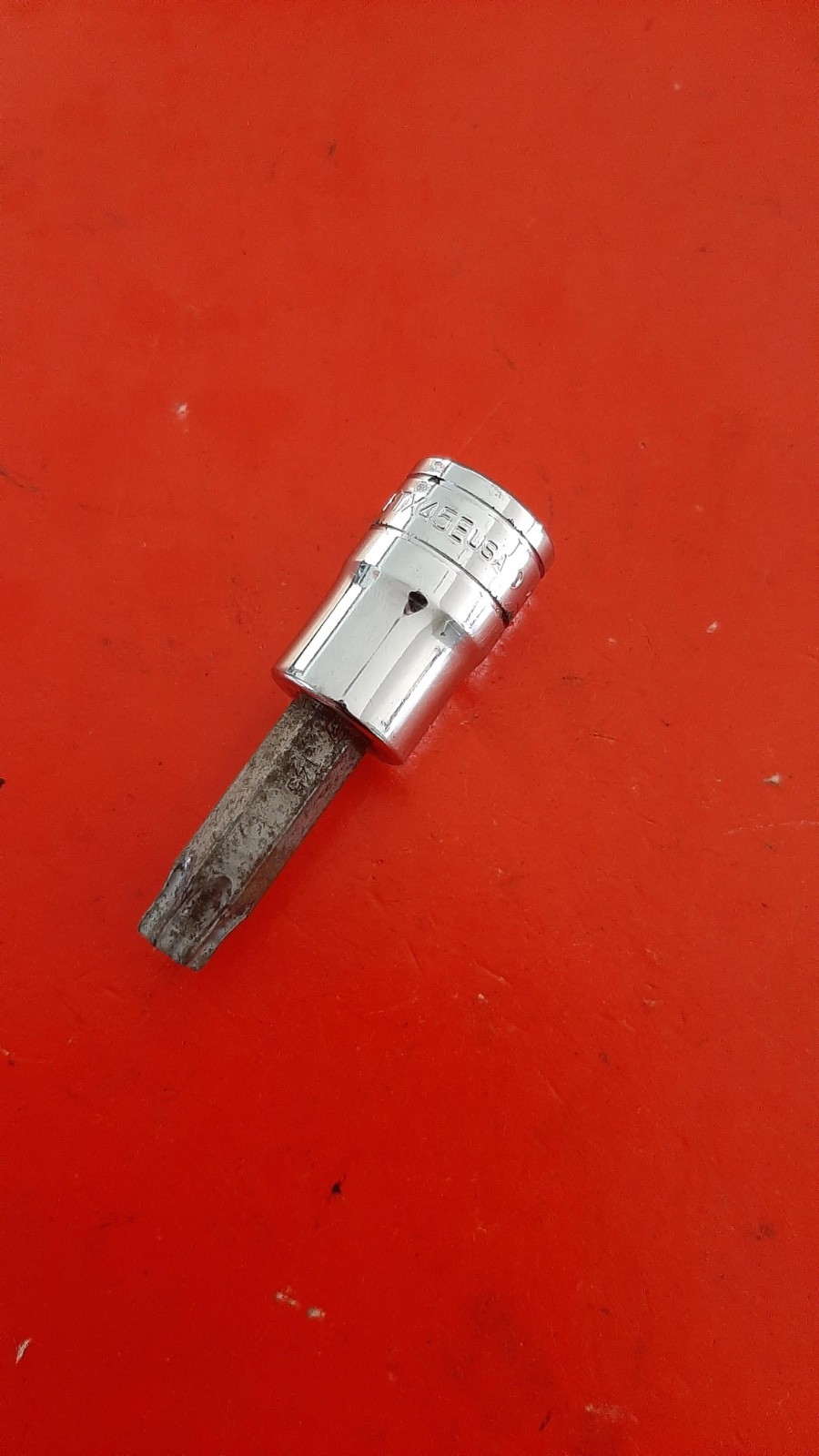 Snap-on Tools 3/8″ Drive T45 Standard Torx Bit Chrome Socket FTX45E USA