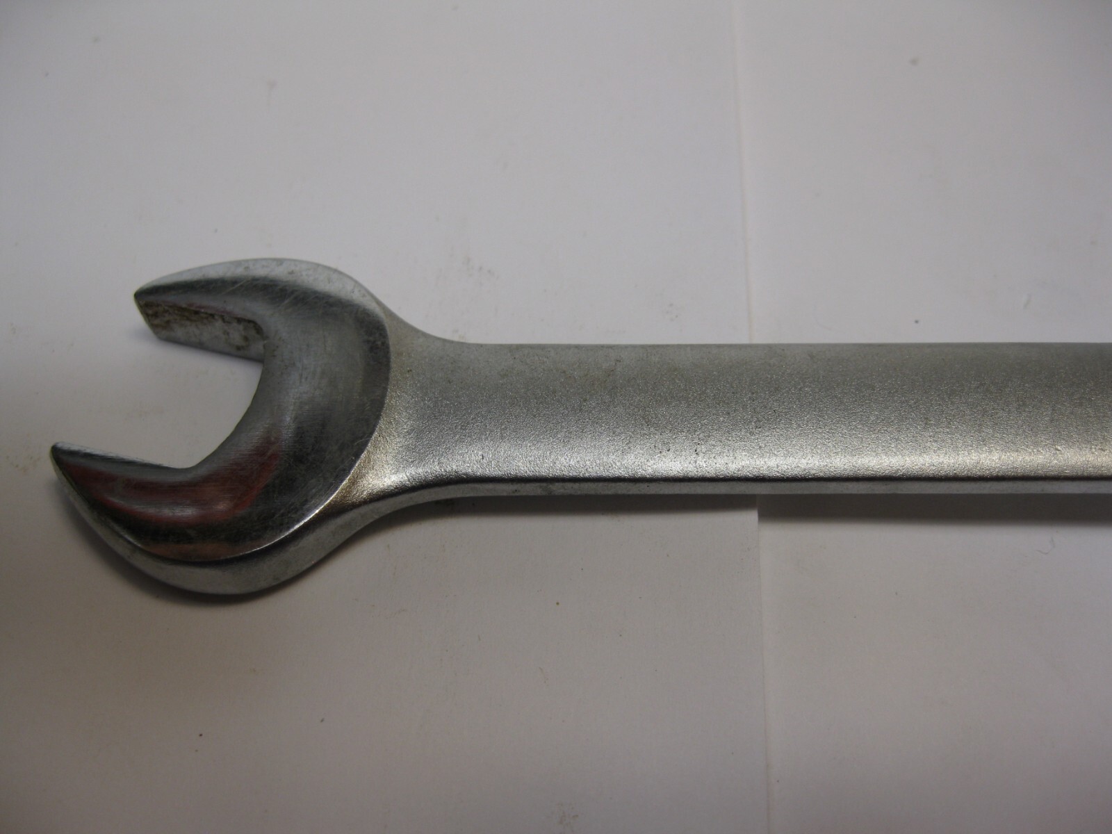 Blue Point tools 11/16 SAE Combination Wrench BLPCW1116 Nice!