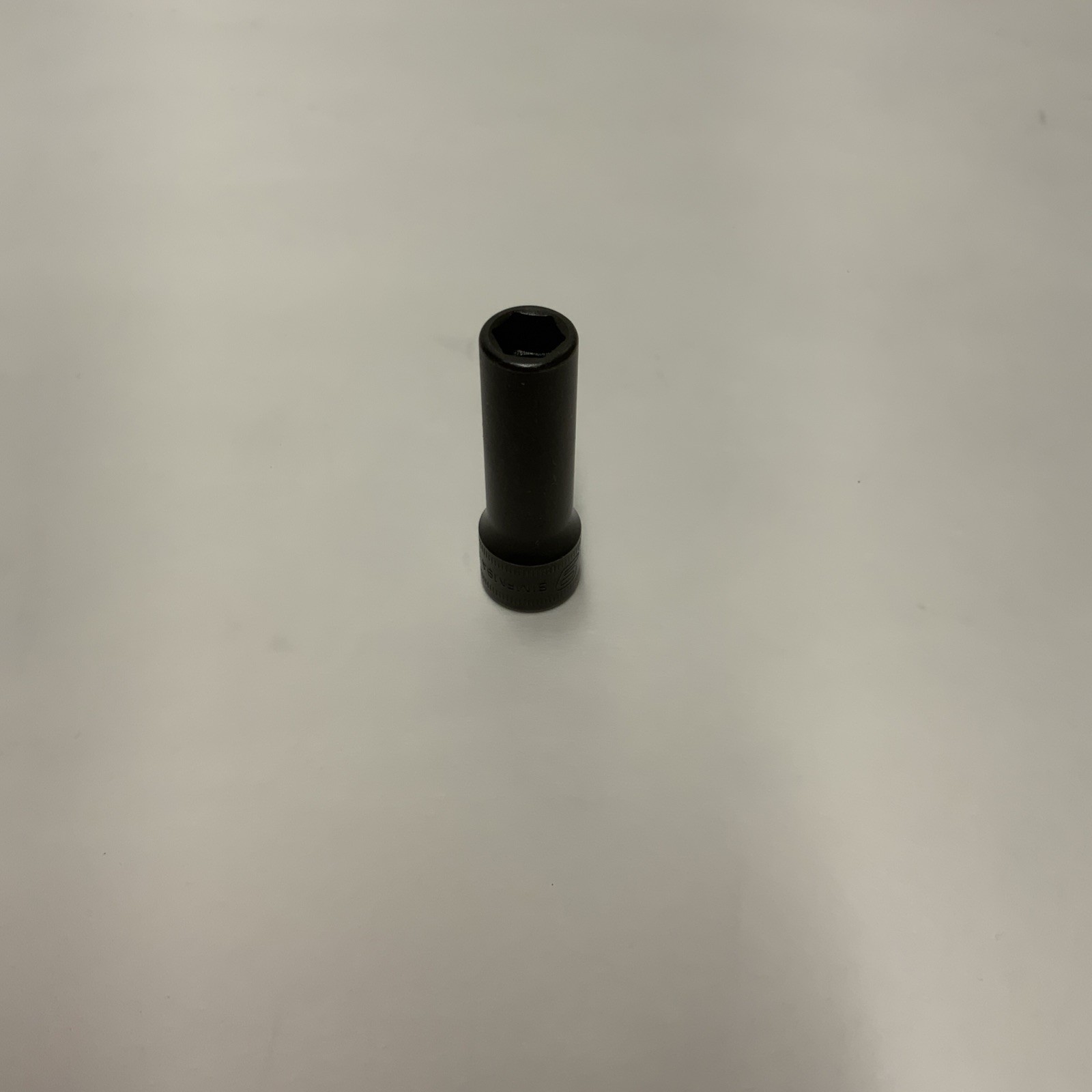 Snap-on Tools USA NEW 3/8″ Drive 6-POINT Metric 9mm deep Impact Socket SIMFM9A