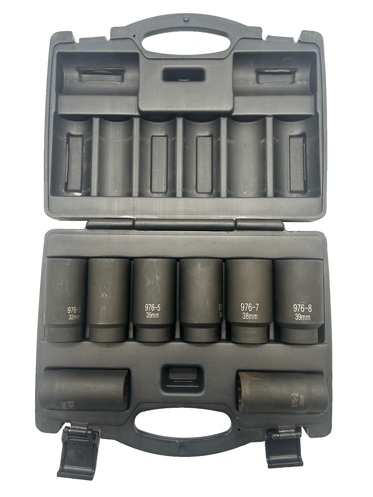 Matco Tools-AXL12PT-8-Piece 1/2″ Drive 12-Point Metric Axle Nut Socket Set
