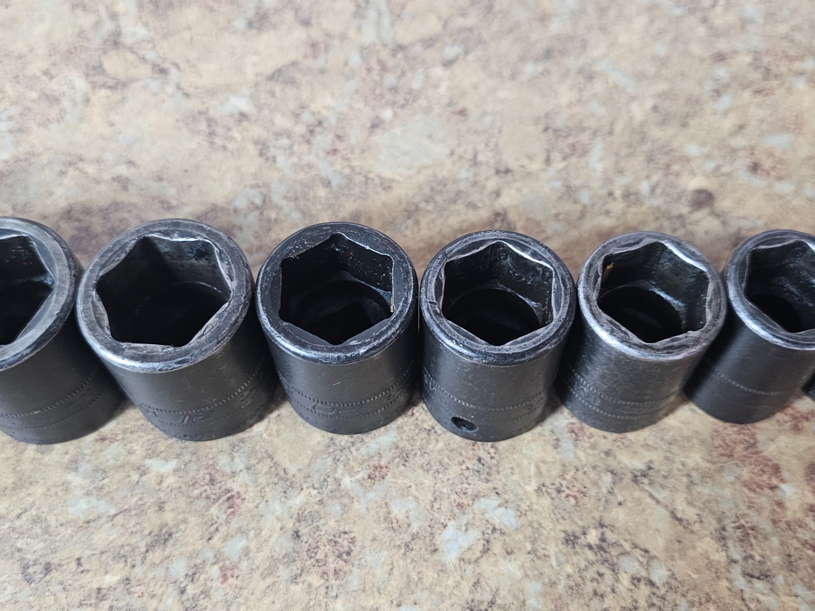 Snap-On 15pc 1/2″ Drive 6PT Metric Shallow Impact Socket Set (10–24 mm) 315IMMYA