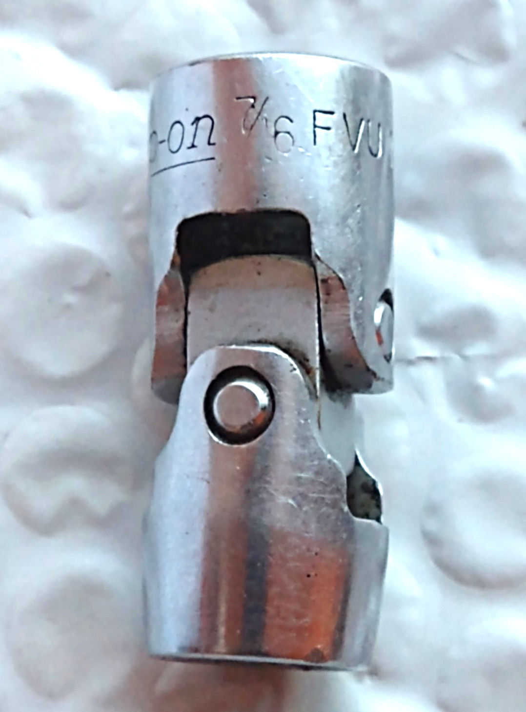 SNAP ON FVU14, 3/8″ DRIVE, 7/16″ UNIVERSAL/SWIVEL SOCKET, SHALLOW, 12 POINT.