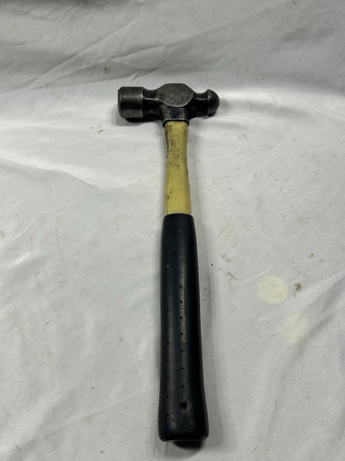 Blue-Point Tools Fiberglass Ball Peen Hammer BPN16B. USA