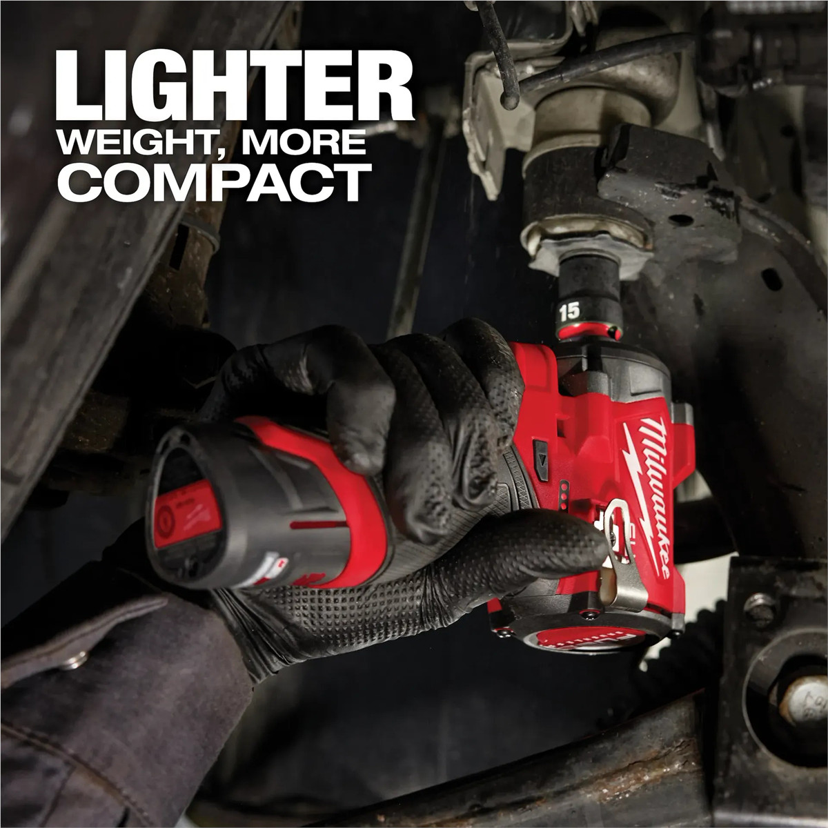 Milwaukee Tool M12 FUEL Stubby 1/2″ Impact Wrench Kit