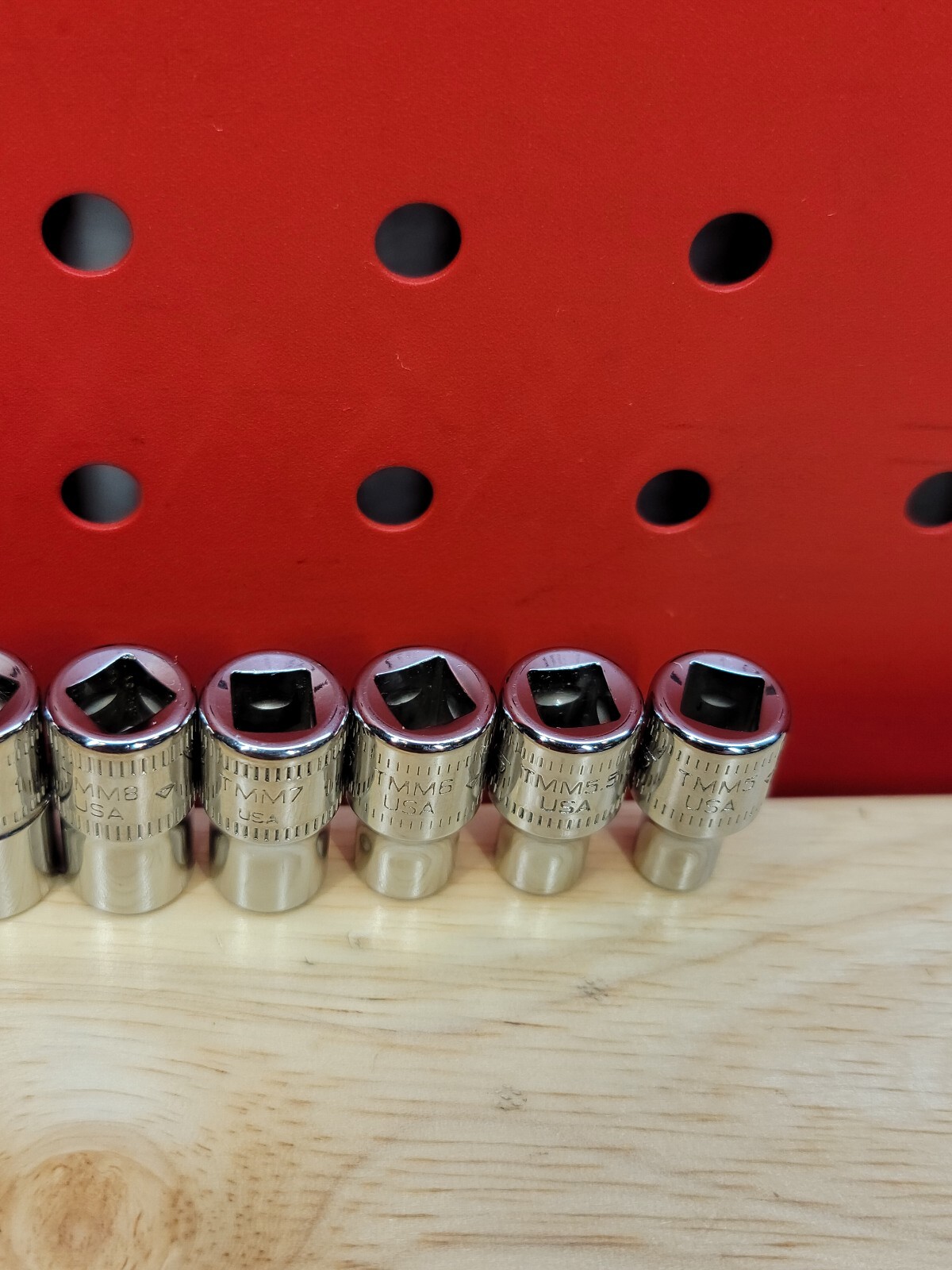 Snap-on Tools 112TMMY 5mm-15mm NICE 12-Piece 1/4″ Drive 6-Pt Shallow Socket Set