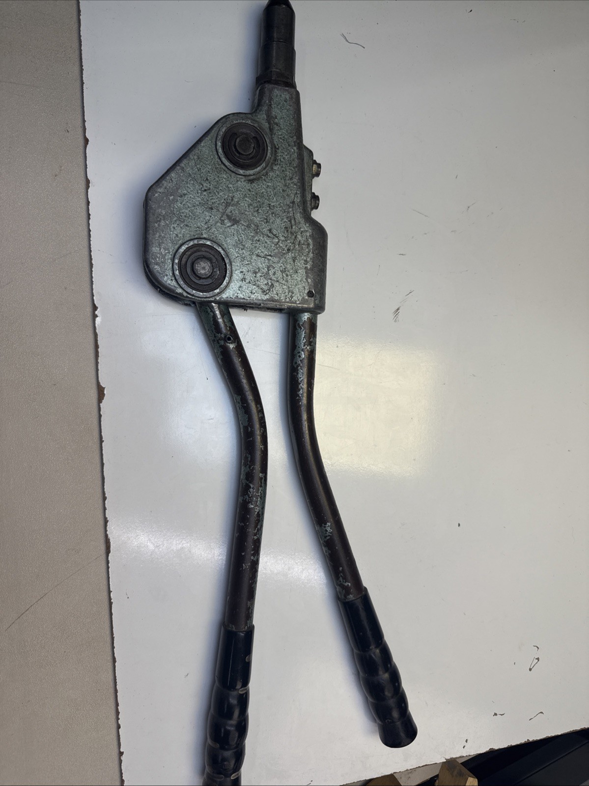 VTG Marson Big Daddy Riveter Model 39010 Heavy Duty Industrial Rivet Tool USA