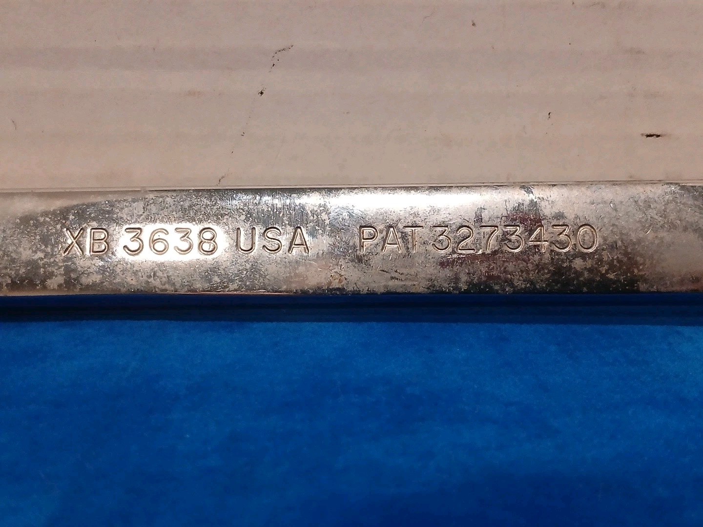 Snap-On XB3638 1-1/8” x 1-3/16” Offset Box End 12 Point Chrome Wrench