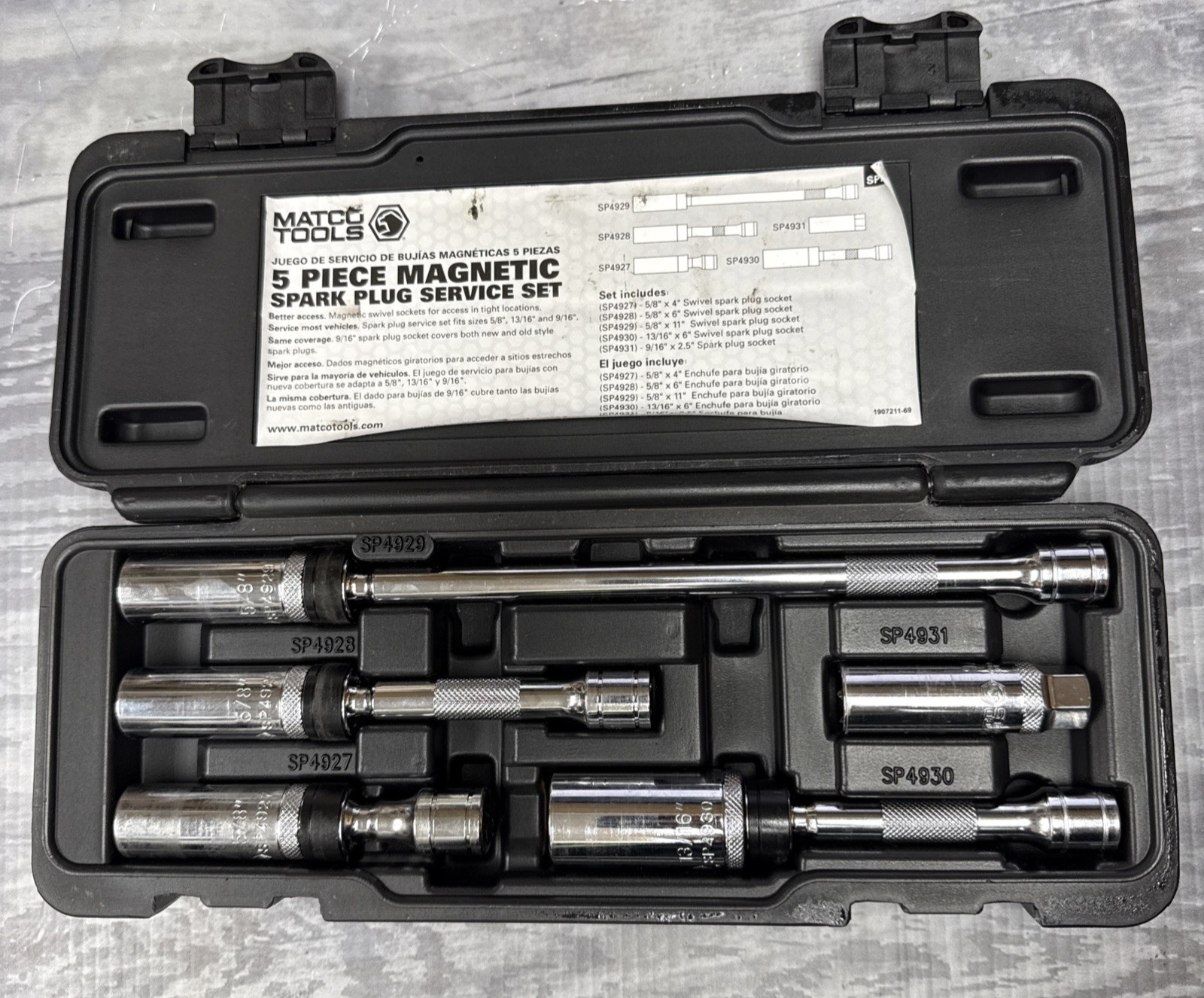 Matco Tools SPK5M Magnetic 5pc Spark Plug Service Set with Case