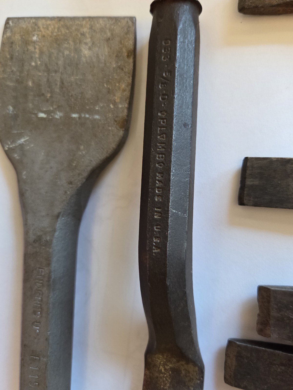 HUGE 17pc PUNCH AND CHISEL SET