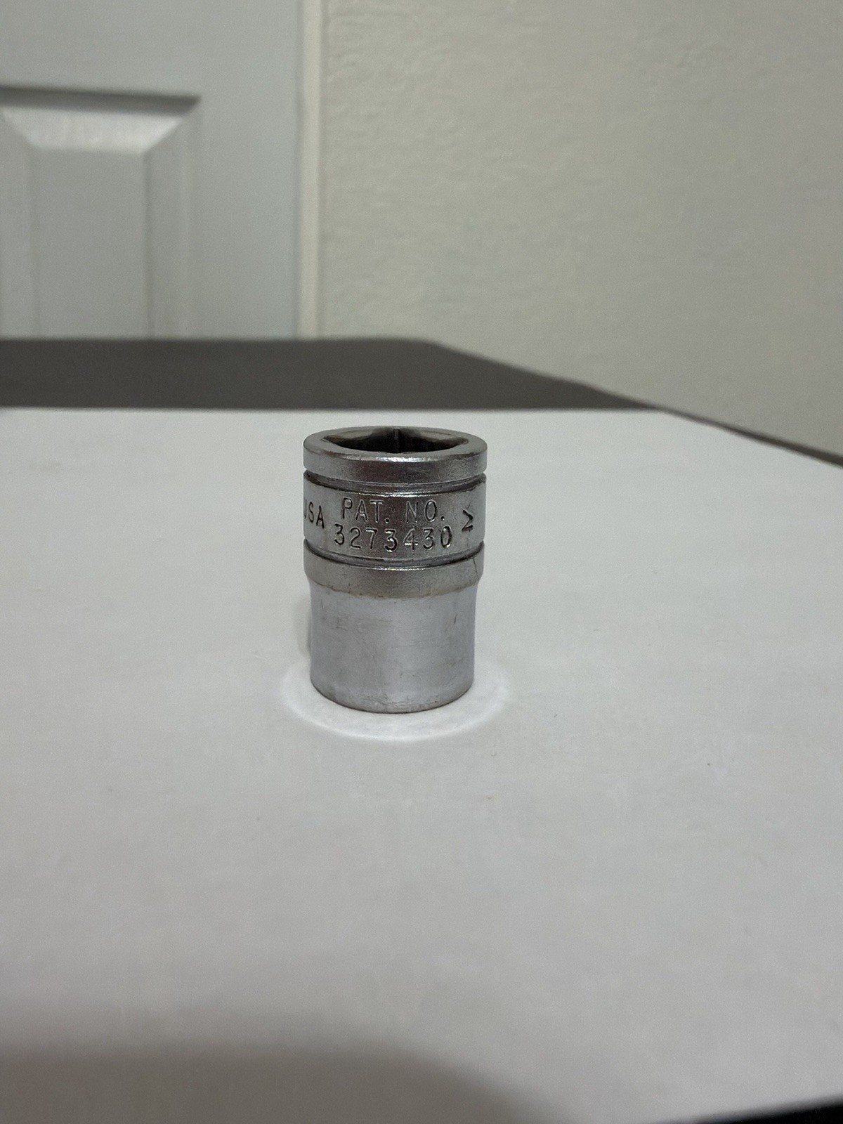 Snap On 7/16″ Shallow Socket 3/8″ Drive 12 Point F141 USA