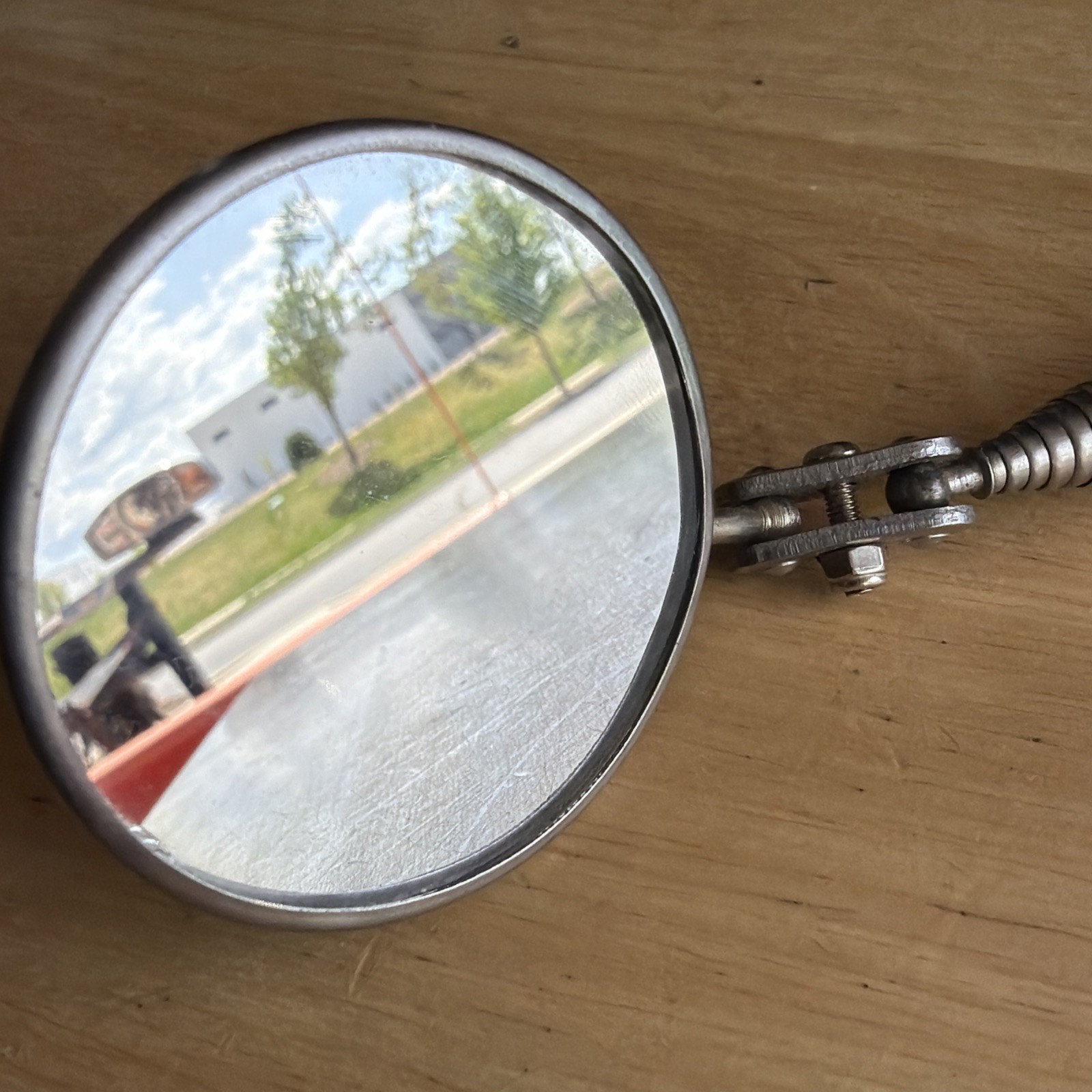 Matco Tools 2-1/4″ Telescoping Round Inspection Mirror Black Handle HTC2