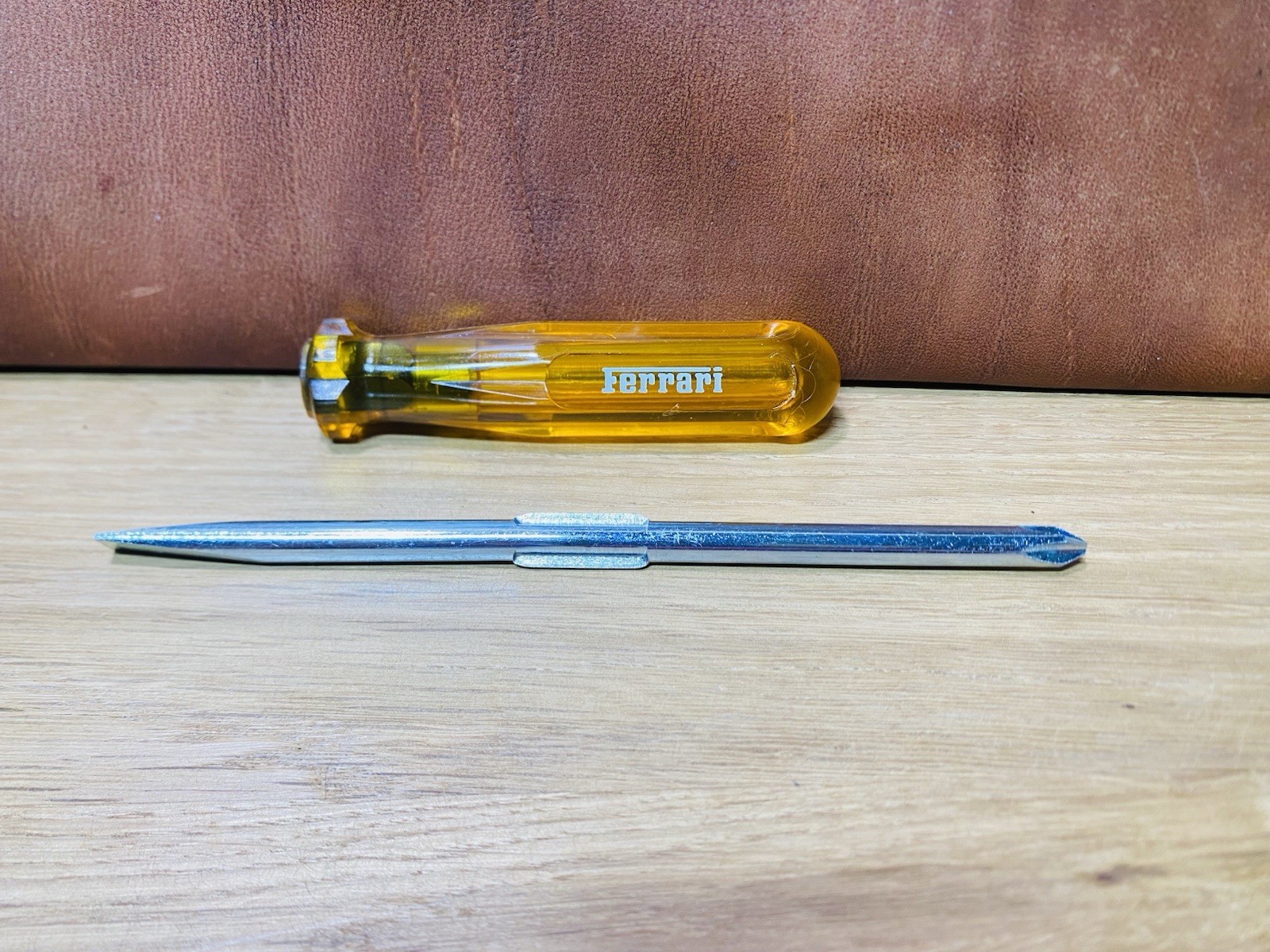🟣 REVERSIBLE FERRARI SCREWDRIVER PHILLIPS 360 458 488 ROMA 308 F430 F12 TOOL